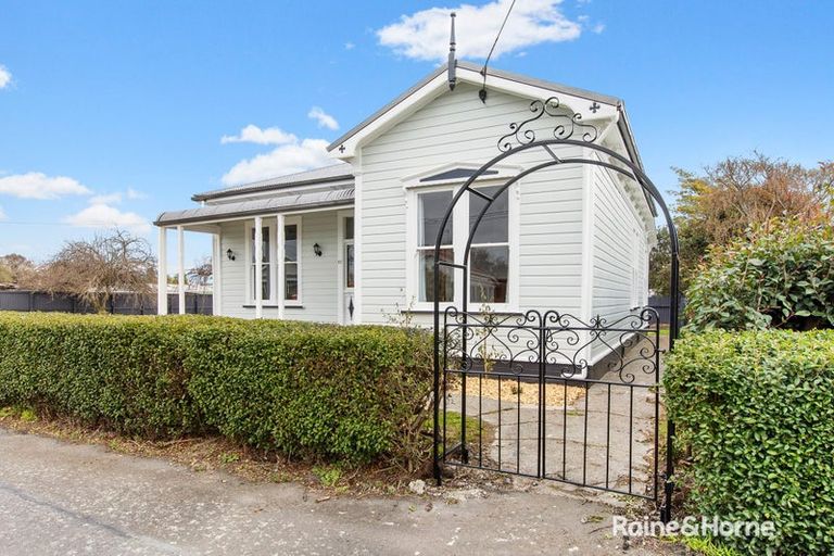 Photo of property in 67 Albert Street, Masterton, 5810