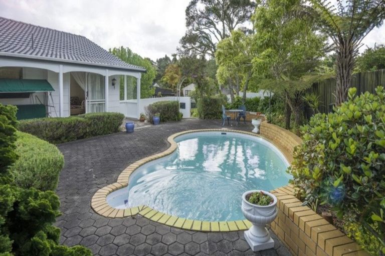 Photo of property in 113 Porritt Avenue, Chatswood, Auckland, 0626