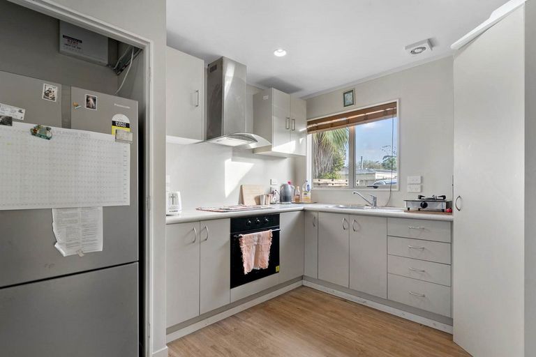 Photo of property in 6a Stella Place, Manurewa, Auckland, 2102