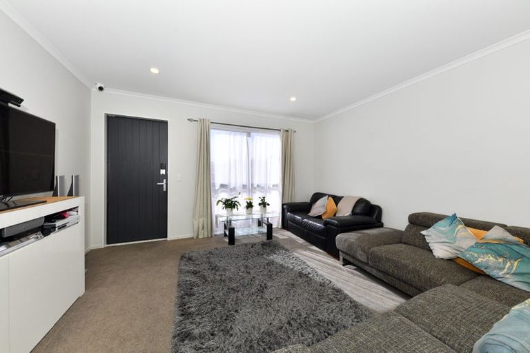 Photo of property in 25 William Dawson Crescent, Wigram, Christchurch, 8025