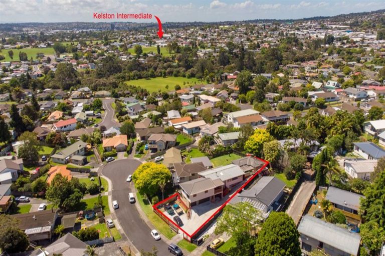 Photo of property in 39 Patts Avenue, Glendene, Auckland, 0602