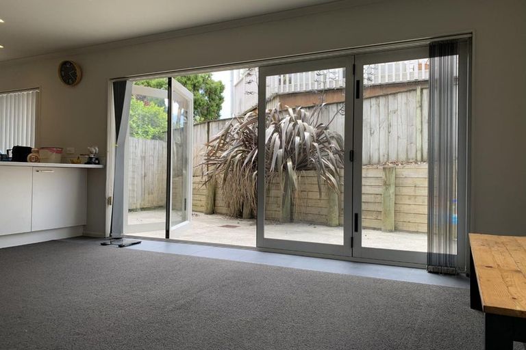 Photo of property in 5/46 Packspur Drive, Flat Bush, Auckland, 2016