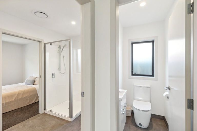 Photo of property in 45a Winchester Street, Levin, 5510