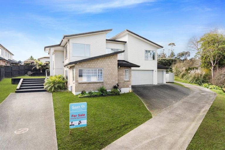 Photo of property in 12 Dunoon Close, Flat Bush, Auckland, 2016