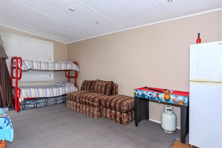 Photo of property in 346 Pukehina Parade, Pukehina, 3189