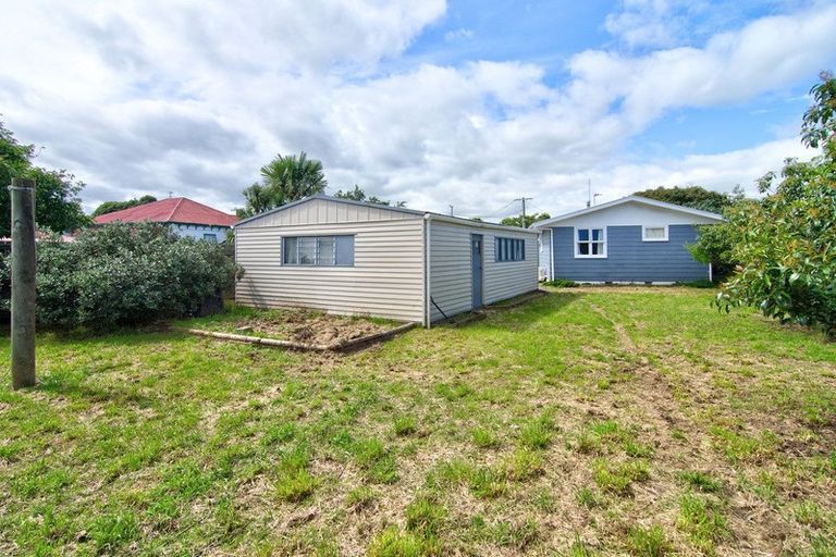 Photo of property in 63 River Road, Masterton, 5810