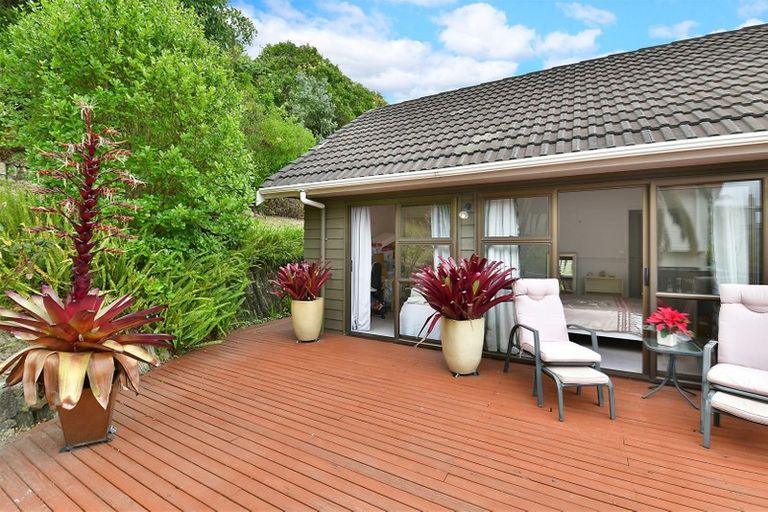 Photo of property in 66b The Circle, Manly, Whangaparaoa, 0930