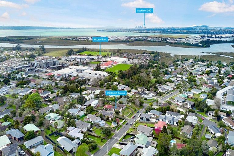 Photo of property in 1/38 Divich Avenue, Te Atatu South, Auckland, 0610