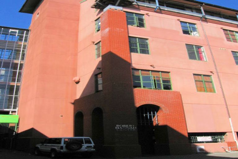 Photo of property in Robert Hannah Apartments, 5fduz Eva Street, Te Aro, Wellington, 6011
