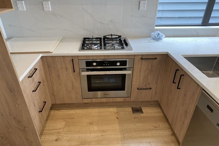 Photo of property in 41 Kaha Road, Takanini, 2110