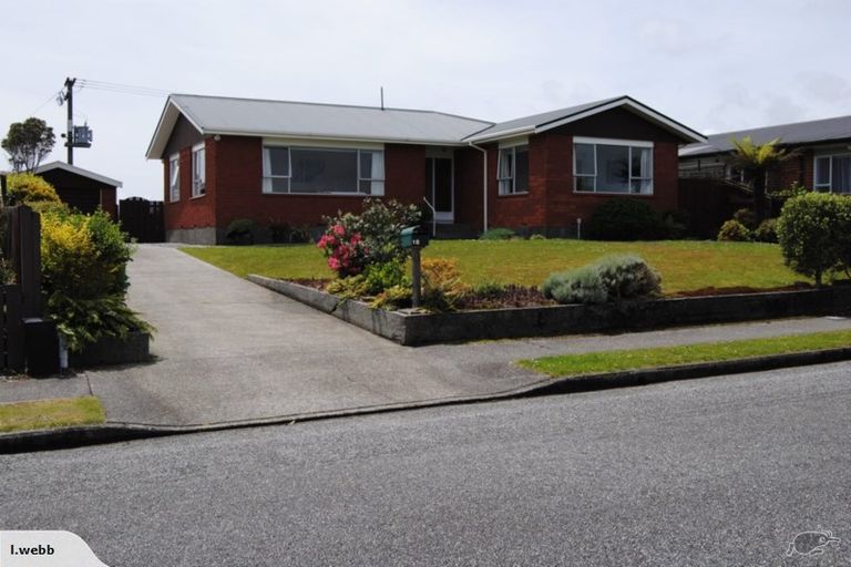 Photo of property in 18 Whitcombe Terrace, Hokitika, 7810