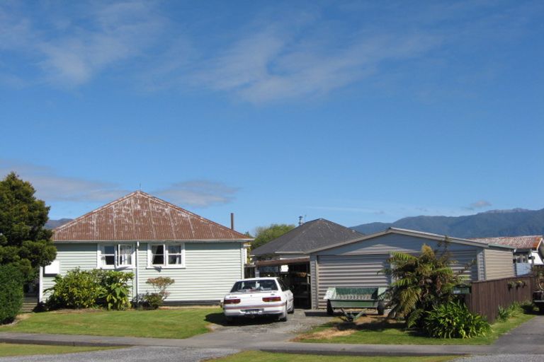 Photo of property in 68a Wakefield Street, Westport, 7825