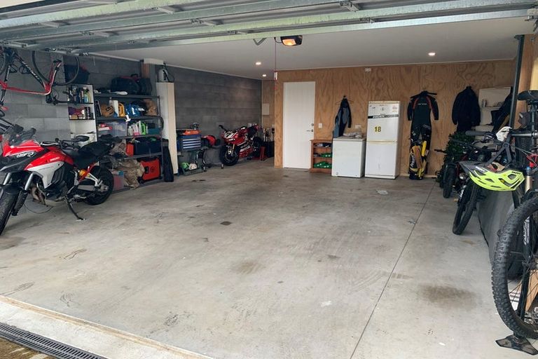 Photo of property in 3 Sackville Street, Fitzroy, New Plymouth, 4312