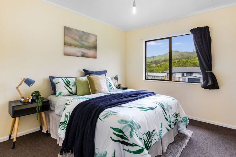 Photo of property in 32 Nassau Avenue, Grenada North, Wellington, 5028