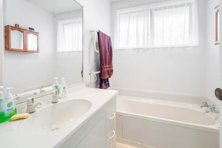 Photo of property in 11 Perkins Street, Pukehangi, Rotorua, 3015