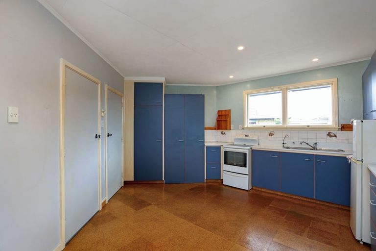 Photo of property in 137 Mcmurdo Street, Tinwald, Ashburton, 7700