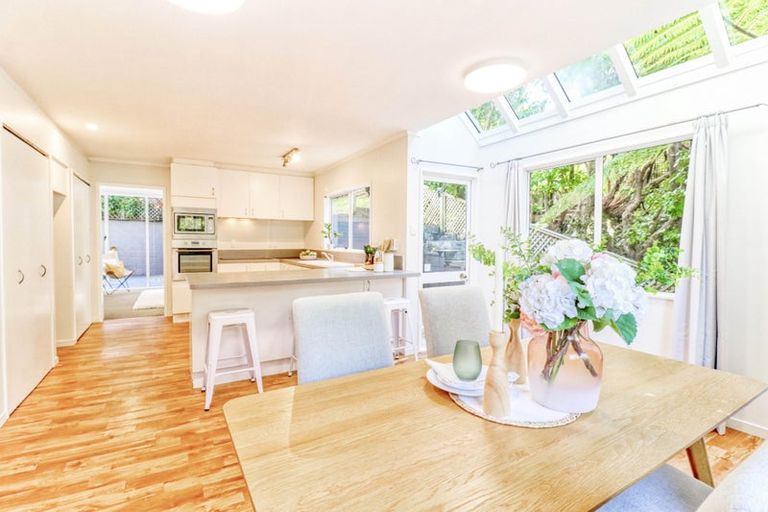 Photo of property in 40 Cashmere Avenue, Khandallah, Wellington, 6035