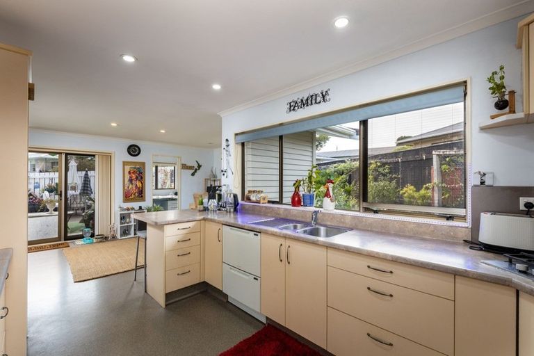 Photo of property in 4 Silby Street, Waitara, 4320