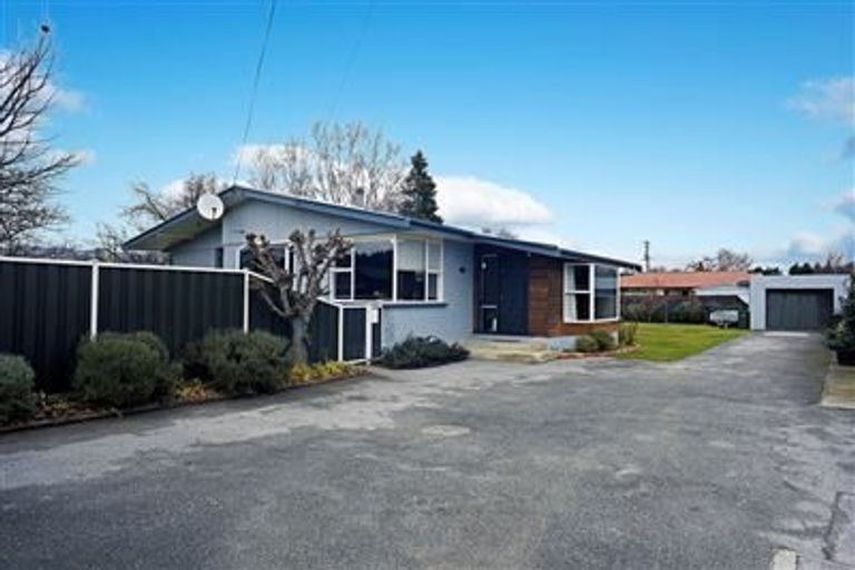 Photo of property in 82 Russell Street, Alexandra, 9320