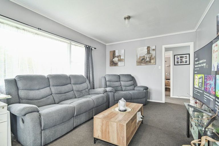 Photo of property in 84 Folkestone Drive, Flaxmere, Hastings, 4120