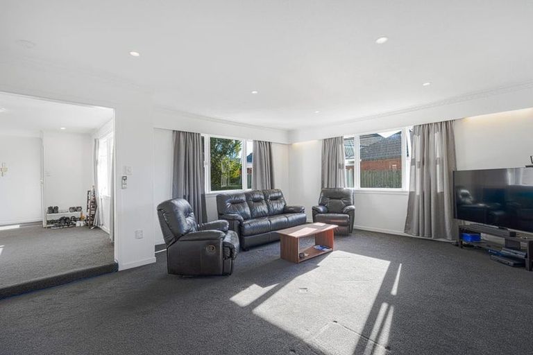 Photo of property in 1/70 Peer Street, Upper Riccarton, Christchurch, 8041
