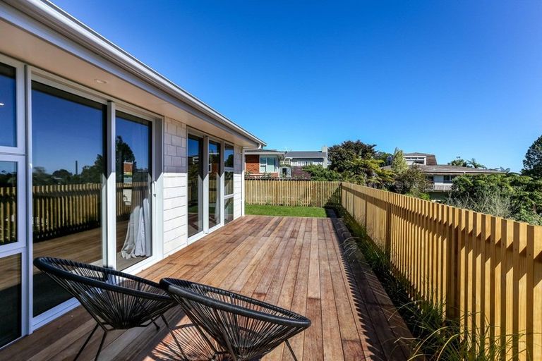 Photo of property in 6b Burns Street, Westown, New Plymouth, 4310