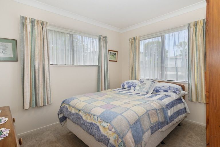 Photo of property in 19 Mcdonnell Street, Omokoroa, 3114