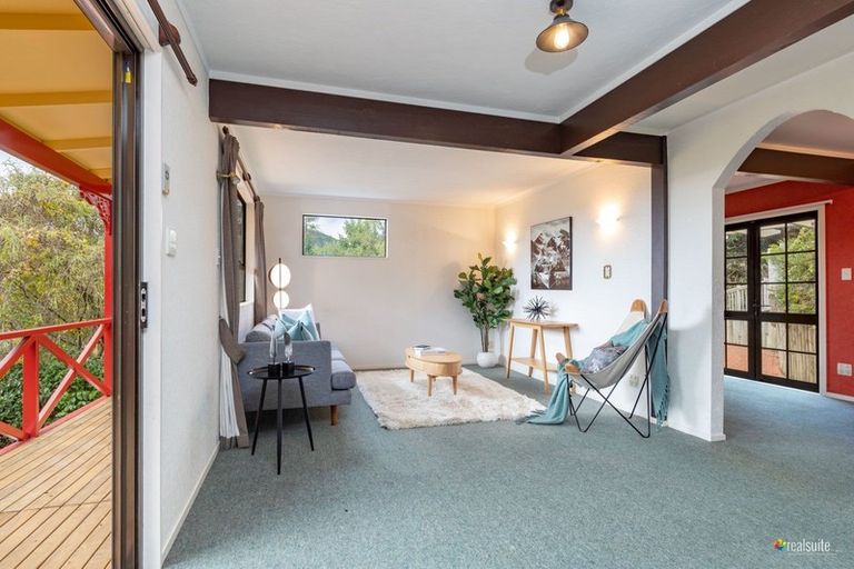 Photo of property in 79 Sunbrae Drive, Silverstream, Upper Hutt, 5019