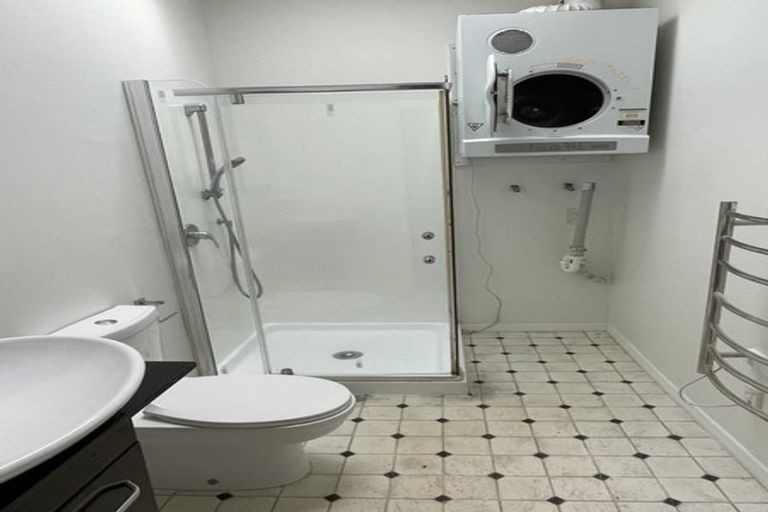 Photo of property in 307 Adelaide Road, Newtown, Wellington, 6021