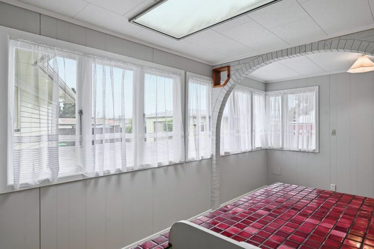Photo of property in 5 Nairn Road, Mangakakahi, Rotorua, 3015
