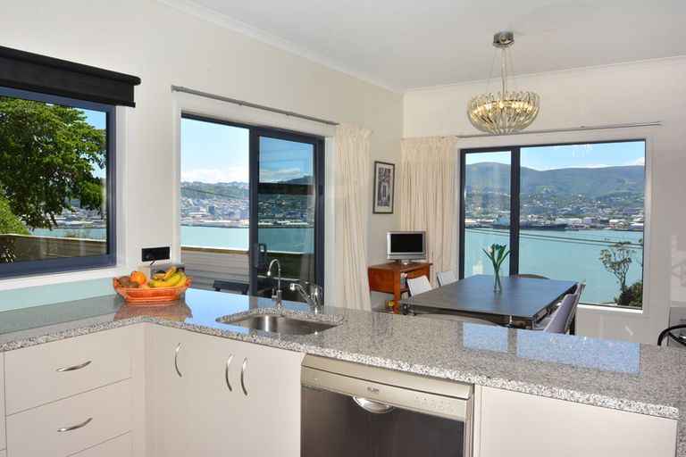 Photo of property in 35 Glengyle Street, Vauxhall, Dunedin, 9013