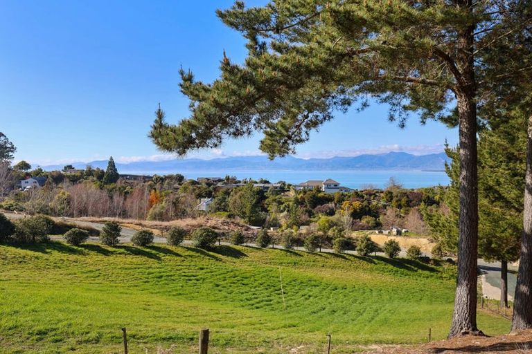 Photo of property in 75 Pine Hill Road, Ruby Bay, Mapua, 7173