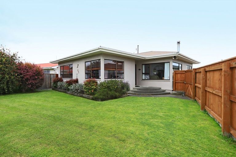 Photo of property in 48 Taradale Road, Marewa, Napier, 4110