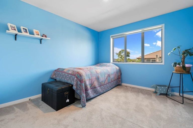 Photo of property in 200 Helenslee Road, Pokeno, 2472