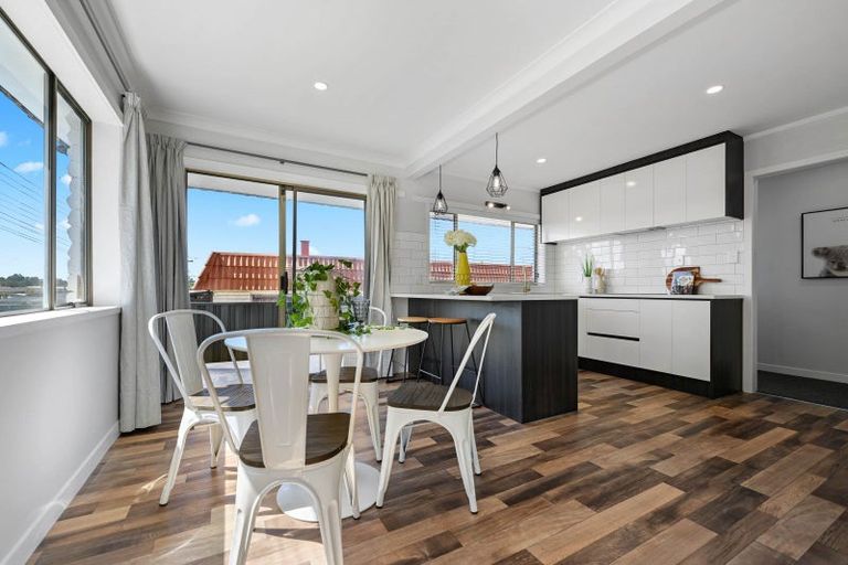 Photo of property in 1 Mahoe Street, Melville, Hamilton, 3206