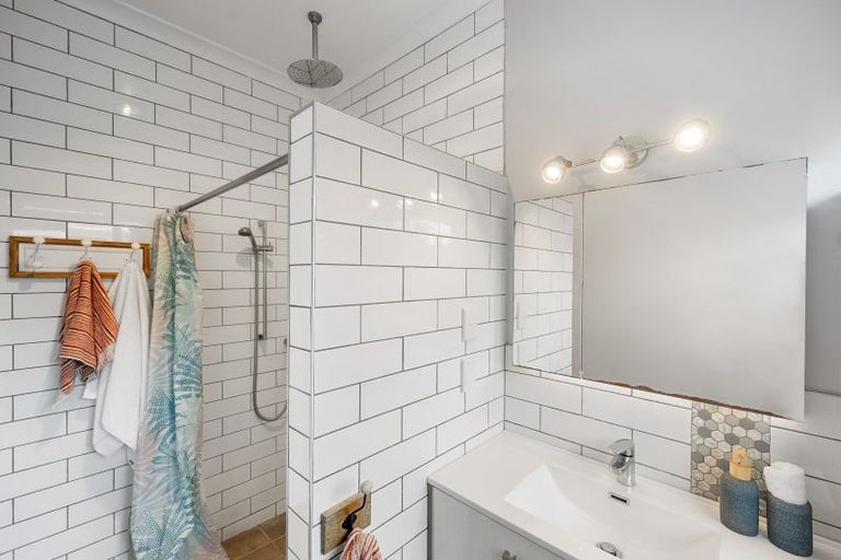 Photo of property in 115 Rimu Street, Maeroa, Hamilton, 3200