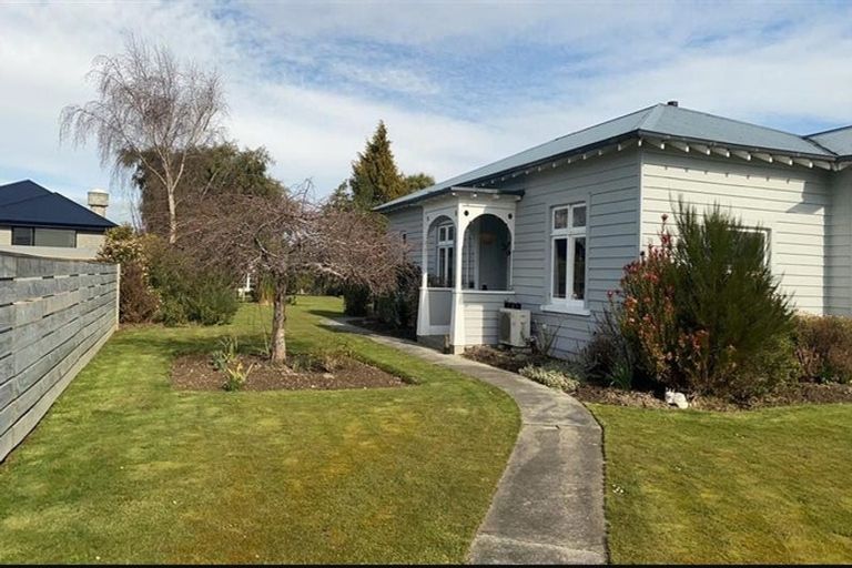 Photo of property in 39 Home Street, Winton, 9720