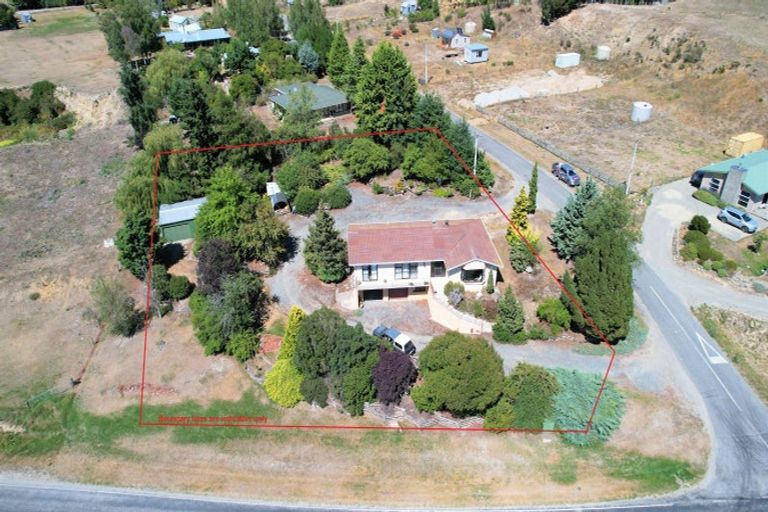 Photo of property in 1 Chirnside Terrace, Patearoa, Ranfurly, 9398