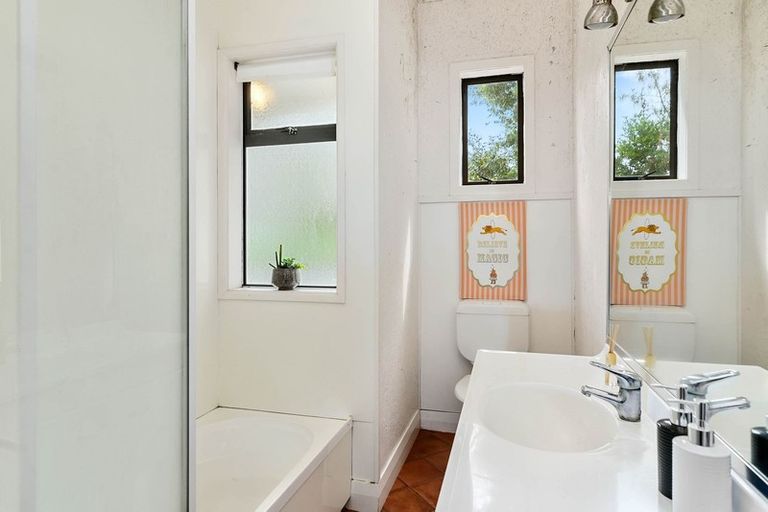 Photo of property in 20 Grey Street, Glenholme, Rotorua, 3010