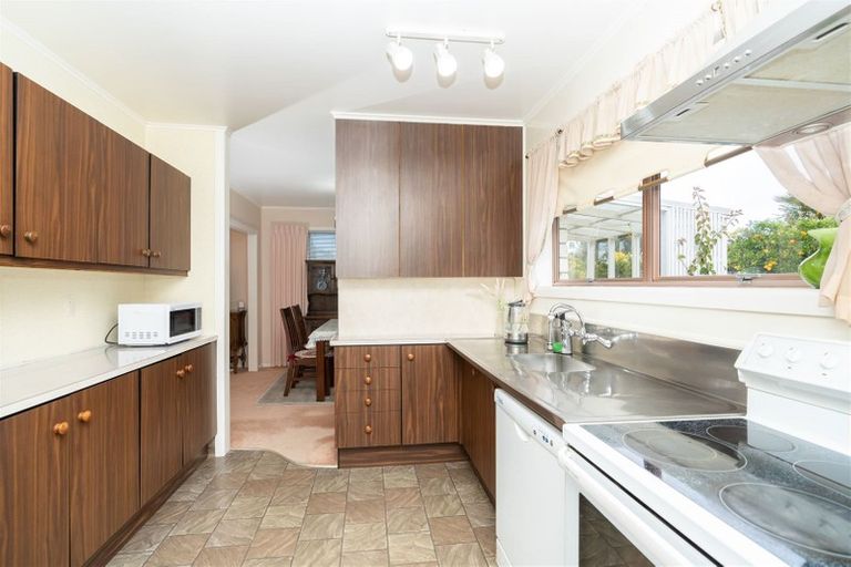 Photo of property in 43 Glen Lynne Avenue, Queenwood, Hamilton, 3210