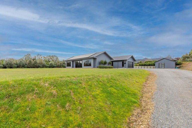 Photo of property in 18d Graingers Lane, Waipukurau, 4282