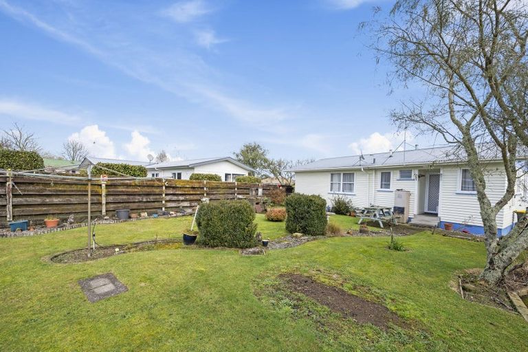 Photo of property in 5 Tawa Place, Tokoroa, 3420