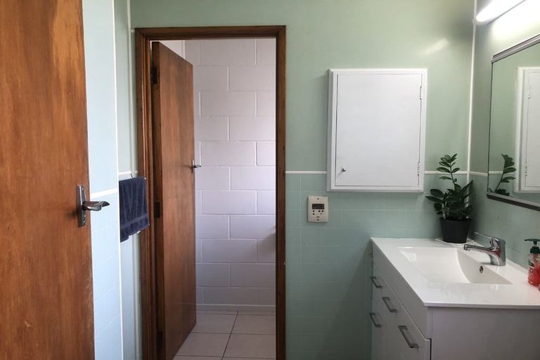 Photo of property in 12 Mercer Street, Kensington, Whangarei, 0112