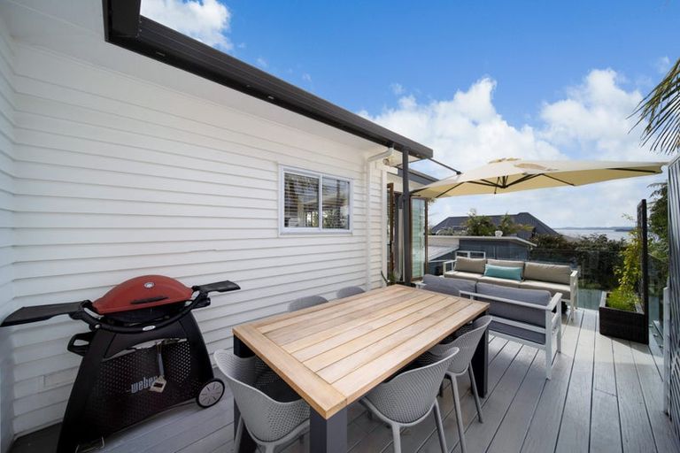 Photo of property in 15 Sea View Terrace, Cockle Bay, Auckland, 2014