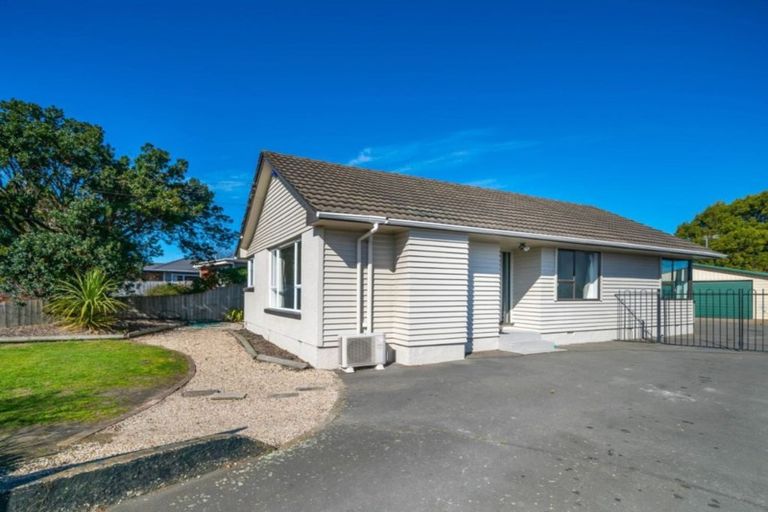 Photo of property in 44 Travis Road, Burwood, Christchurch, 8083