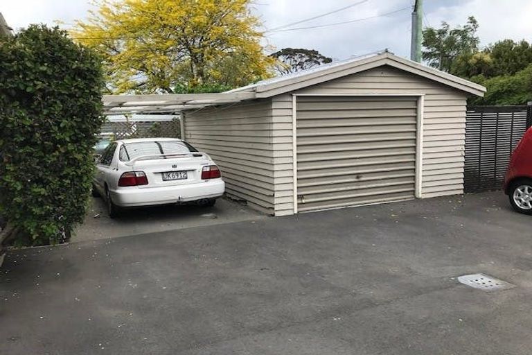 Photo of property in 1/256 Ilam Road, Burnside, Christchurch, 8053
