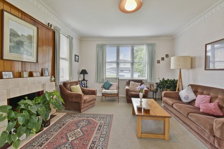 Photo of property in 14 Rogers Road, Manurewa, Auckland, 2102