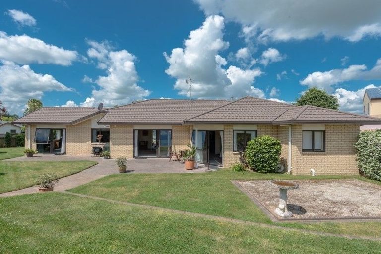 Photo of property in 50 Keswick Crescent, Huntington, Hamilton, 3210