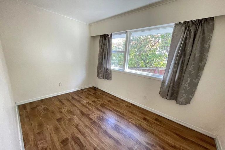 Photo of property in 3 Hythe Terrace, Mairangi Bay, Auckland, 0630