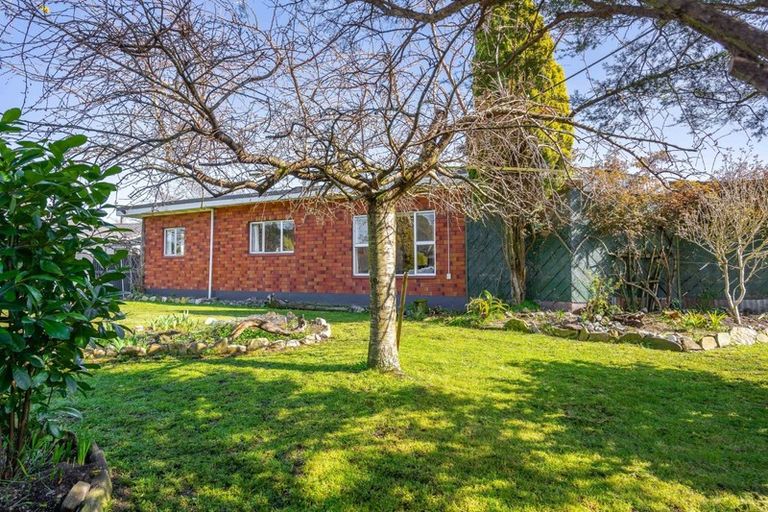 Photo of property in 8 Reading Street, Greytown, 5712